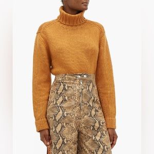 JOOSTRICOT Roll Neck Wool Turtleneck Sweater in Brown